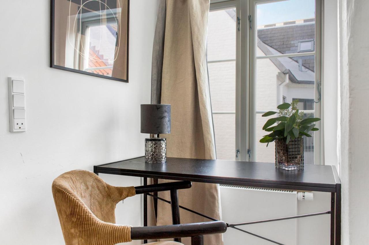 Sanders Regent - Smart Two-Bedroom Apartment Near Central Square Köpenhamn Exteriör bild
